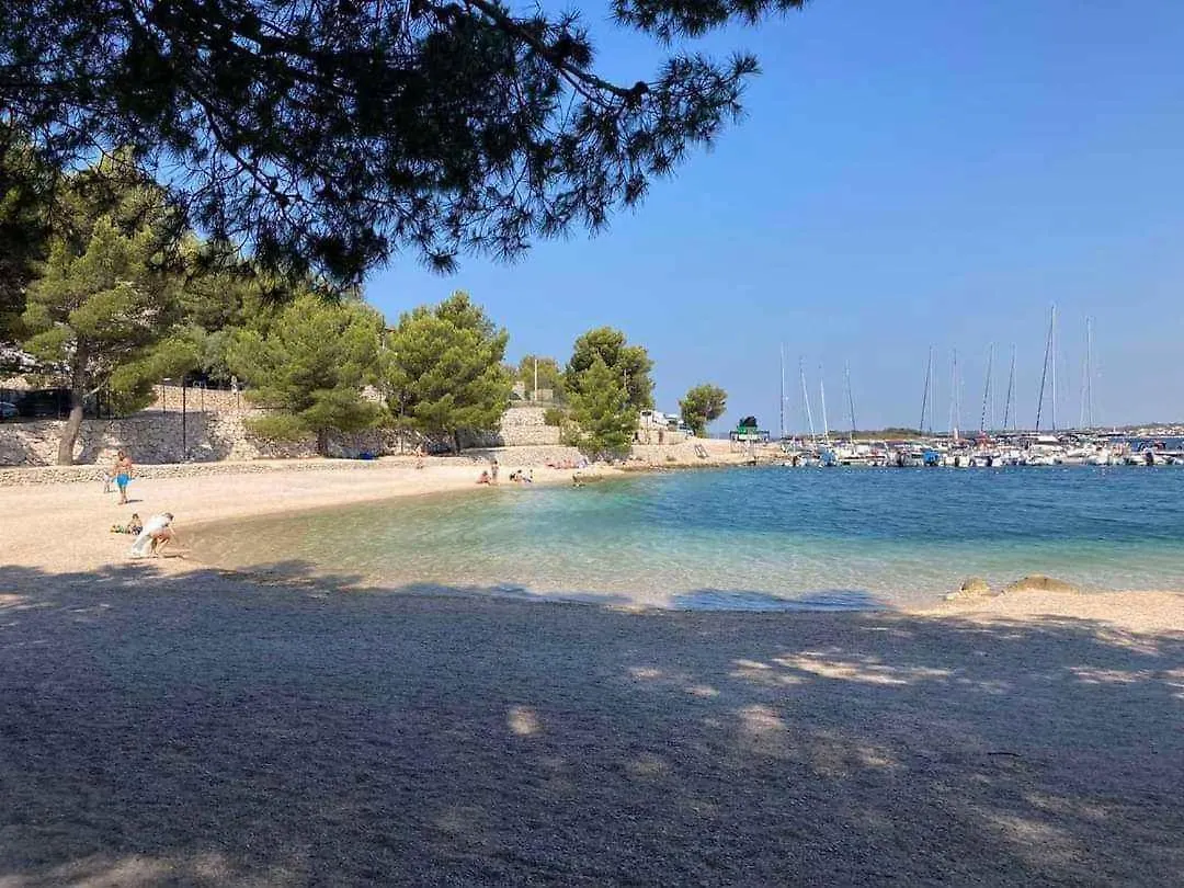 Holiday Home Pakostane 21 Drage