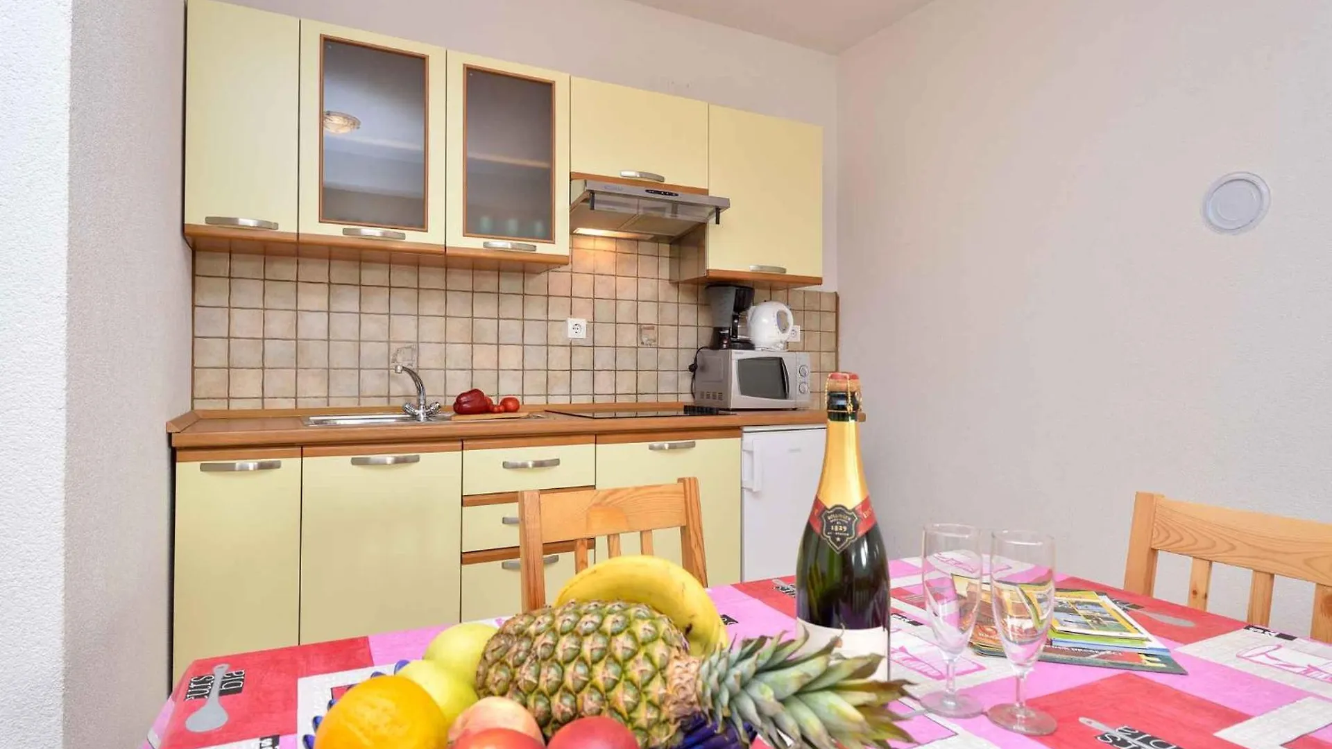 Holiday Home Pakostane 21 Drage Croatia