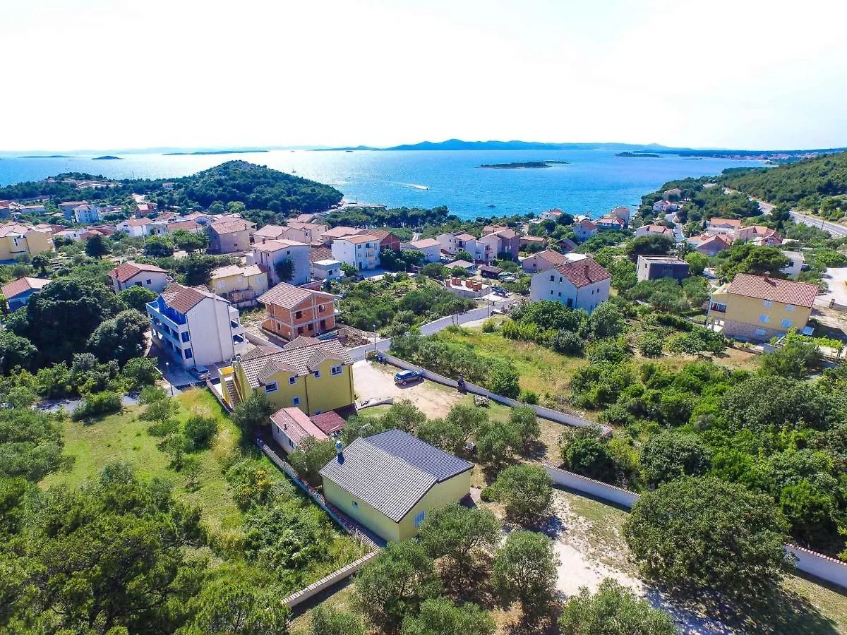 Holiday Home Pakostane 21 Drage